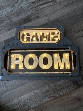 GAME ROOM Lighted Wall Sign - Black and Cream Vintage/Retro LED Marquee